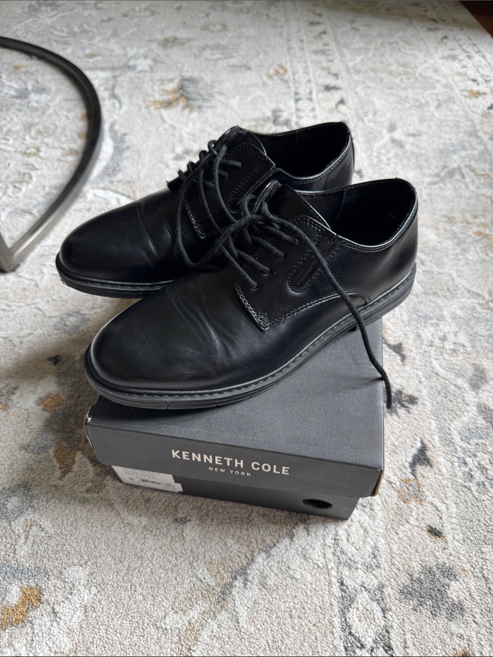 Kenneth Cole Black Leather Lace-Up Derby Shoes